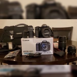 Used cannon 60D with camera bag and 3 lens